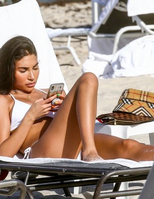 photos Chantel Jeffries