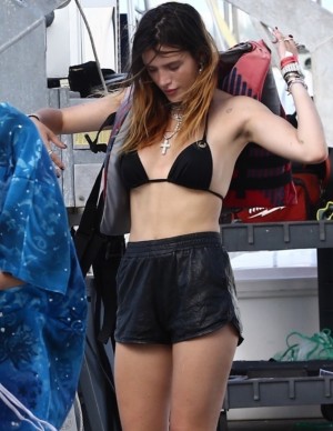 photos Bella Thorne