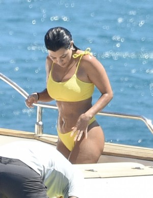 photos Kourtney Kardashian