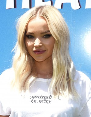 photos Dove Cameron 