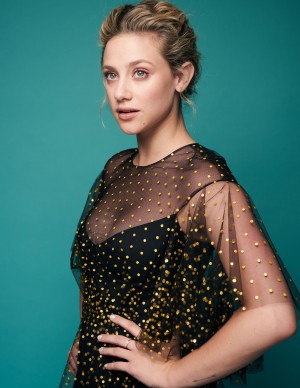 photos Lili Reinhart