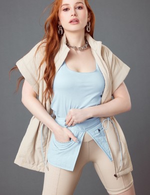 photos Madelaine Petsch