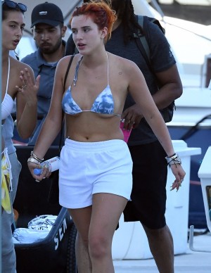 photos Bella Thorne