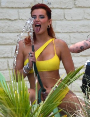 photos Bella Thorne