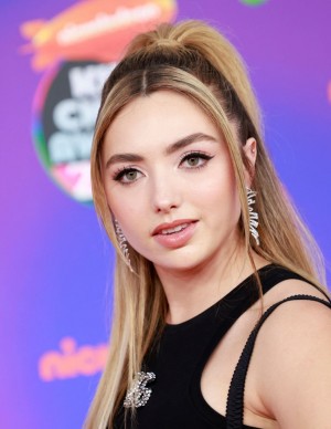 photos Peyton Roi List