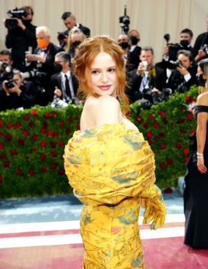 photos Madelaine Petsch