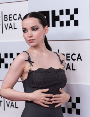 photos Dove Cameron 