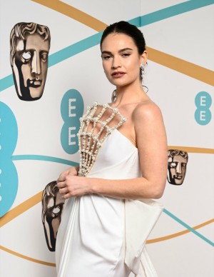 photos Lily James