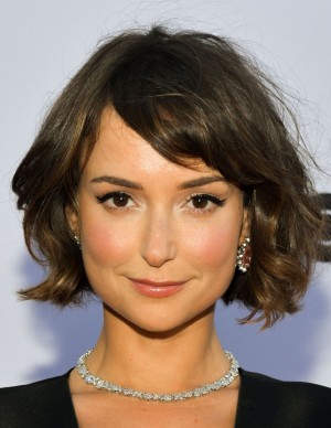 photos Milana Vayntrub