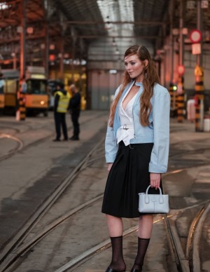 photos Larsen Thompson