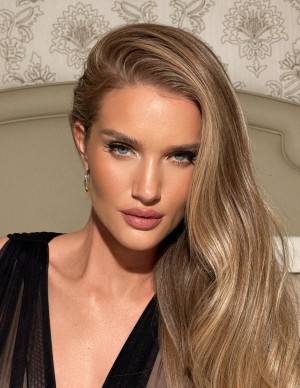 photos Rosie Huntington Whiteley