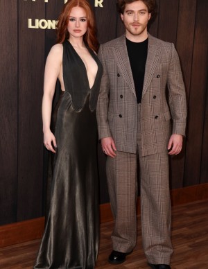 photos Madelaine Petsch