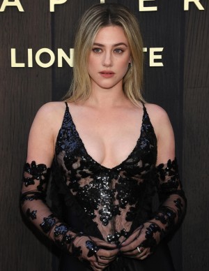 photos Lili Reinhart