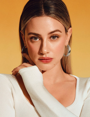 photos Lili Reinhart