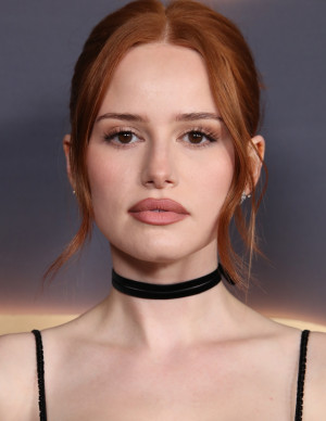 photos Madelaine Petsch