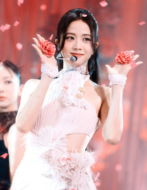 Jisoo 